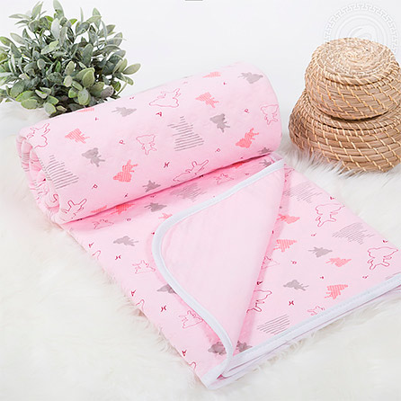 Одеяло Искорка. Материал трикотажное полотно. Цвет розовый.