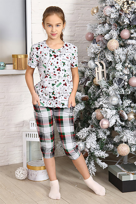 Пижама на девочку новогодней тематики 4637. Цвет красный. Вид 1. Размер 30-36